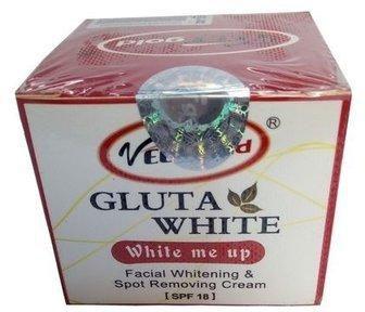 Veet Gold Gluta White Facial Whitening & Spot Removing Cream (SPF 18)